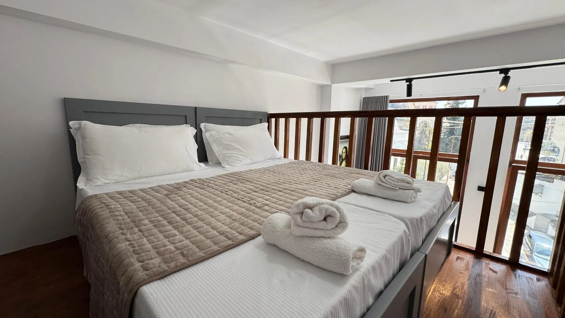 Ξενοδοχείο Es Duplex Rooms Μπεράτ Αλβανία